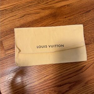 Louis Vuitton wallet Dust bag